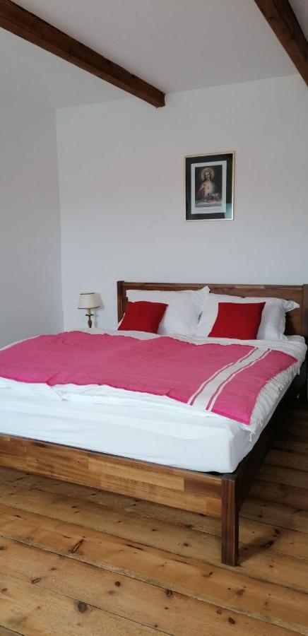 Bed and Breakfast Le Derrien à La Roche-Derrien Extérieur photo
